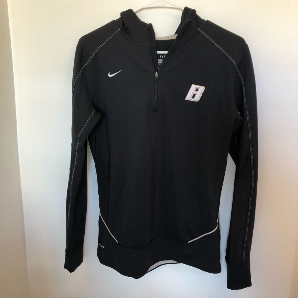 Nike Women’s dri-fit hoodie